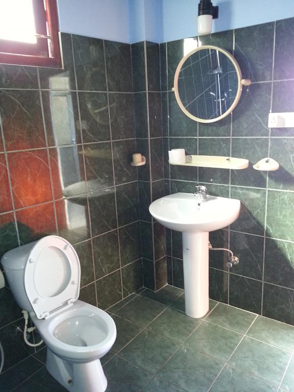 Main Reef Guest House Hikkaduwa Rom bilde