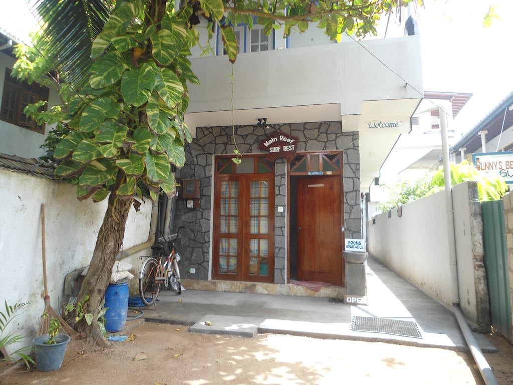 Main Reef Guest House Hikkaduwa Eksteriør bilde
