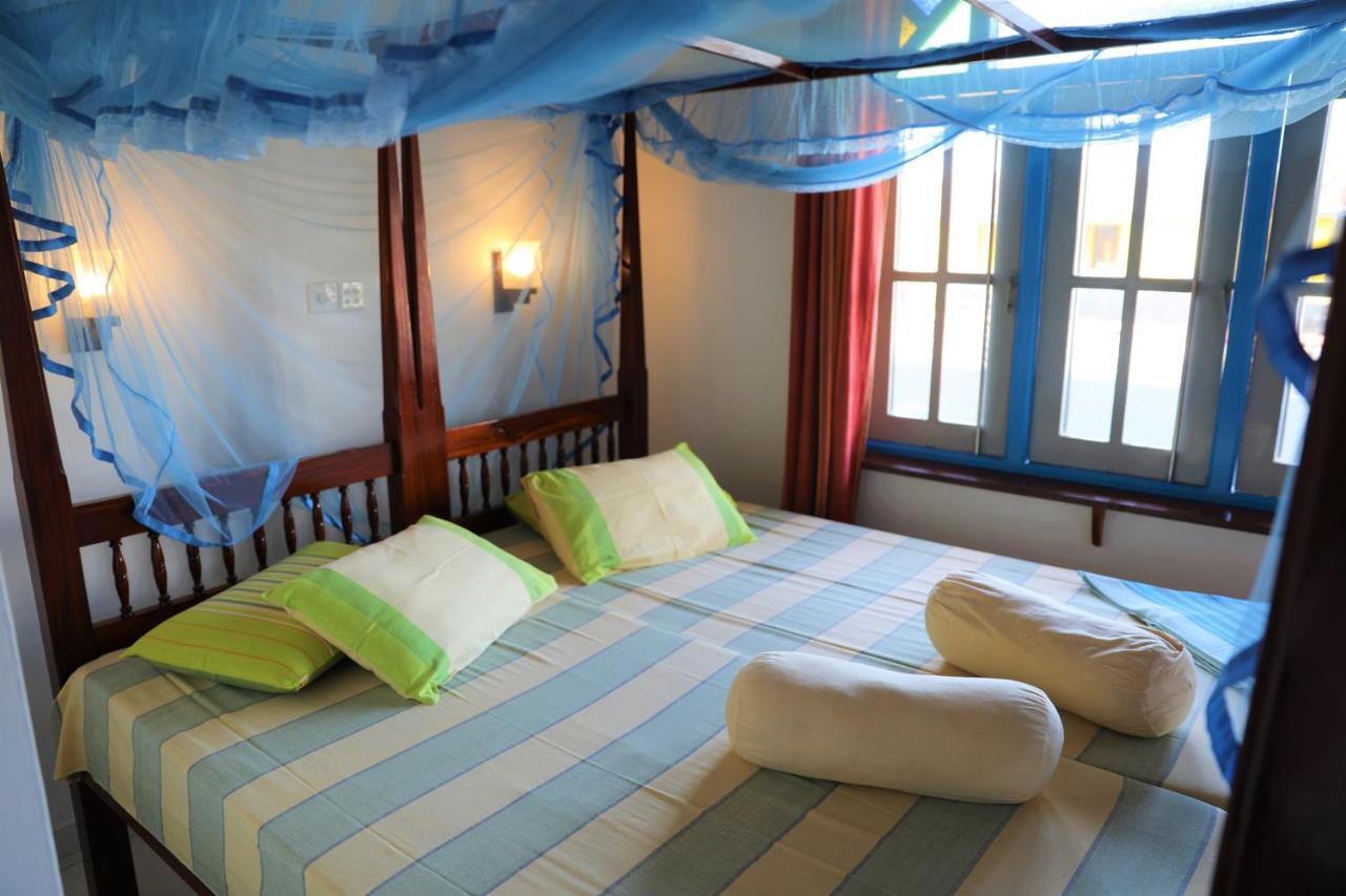 Main Reef Guest House Hikkaduwa Eksteriør bilde